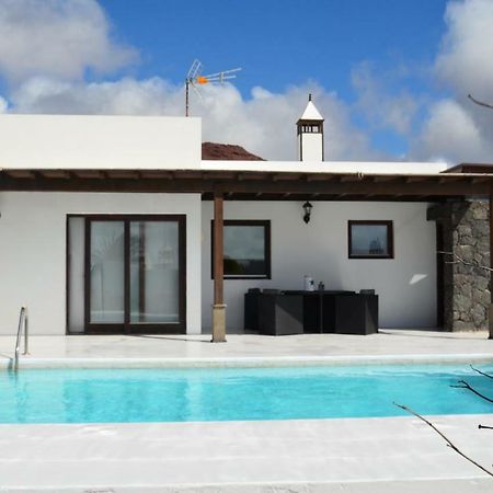 Villa Lola Плая Бланка Екстериор снимка
